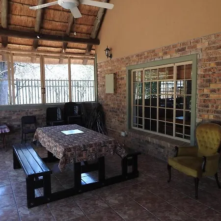 Collin'S Rest Villa Marloth Park Exterior photo