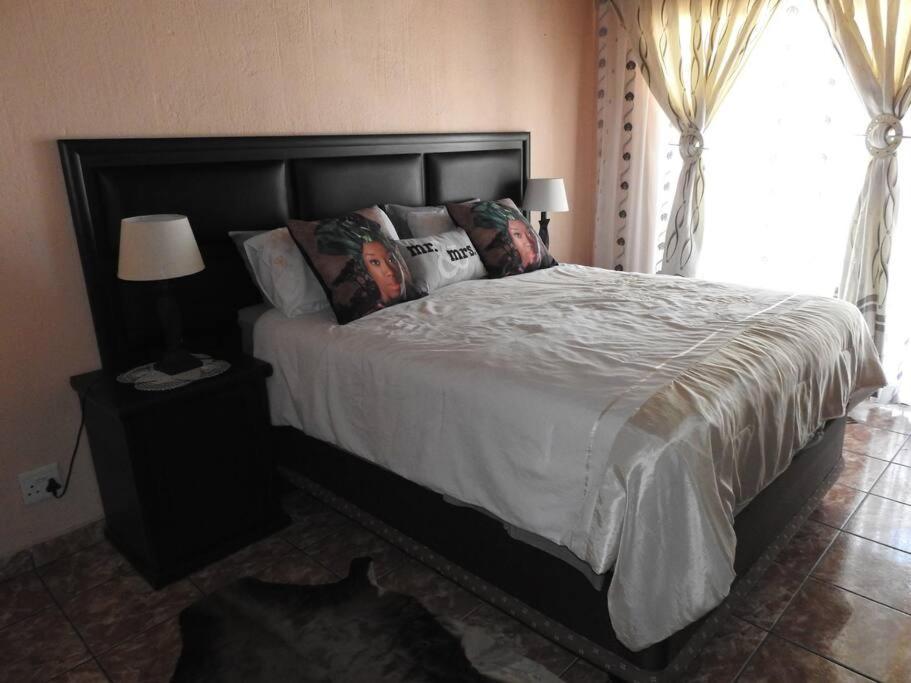 Holiday home Collin's Rest Marloth Park